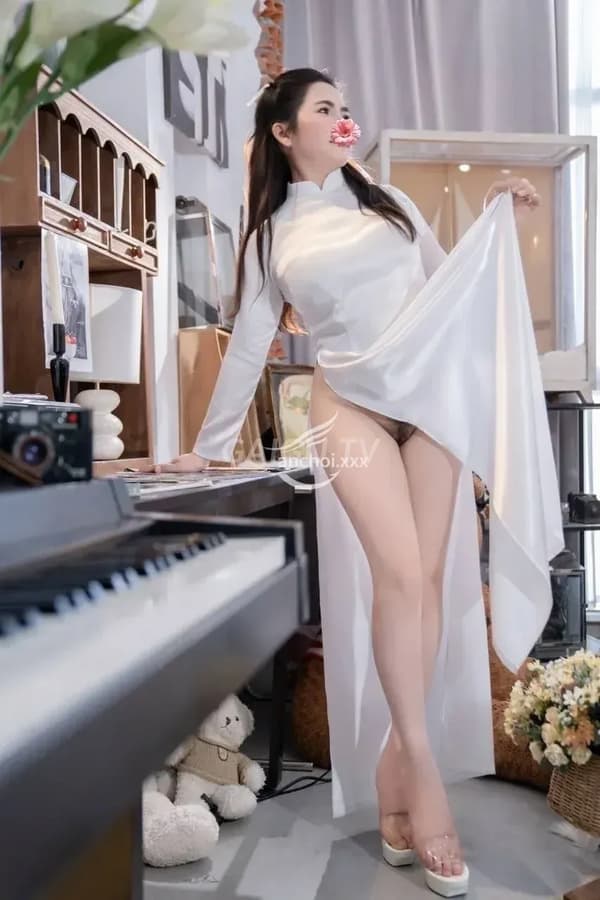 BÀI CÓ CLIP BẢO TRÂN XINH SEXY SIÊU – Bình Tân, Sài Gòn, Hôn môi, Hôn vú, 34 5