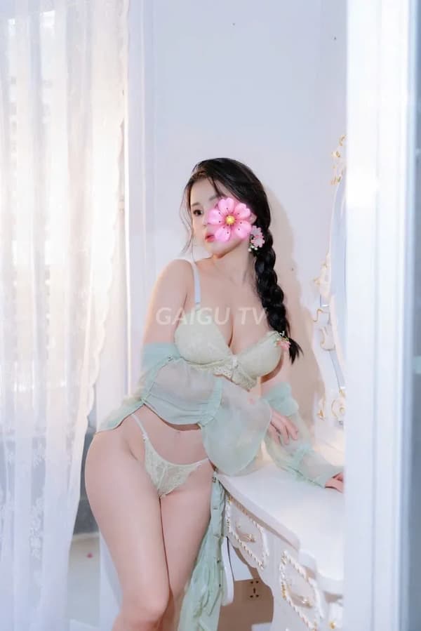 Thanh Thanh xinh cute ngực to phục vụ nhiệt tình 6