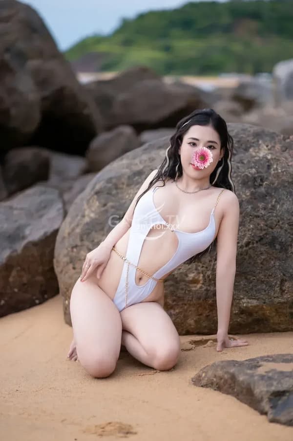 Hàng Liên Chiểu: Thảo Tây Babe Dâm Nữ Body Sexy Nước giá 500k 18