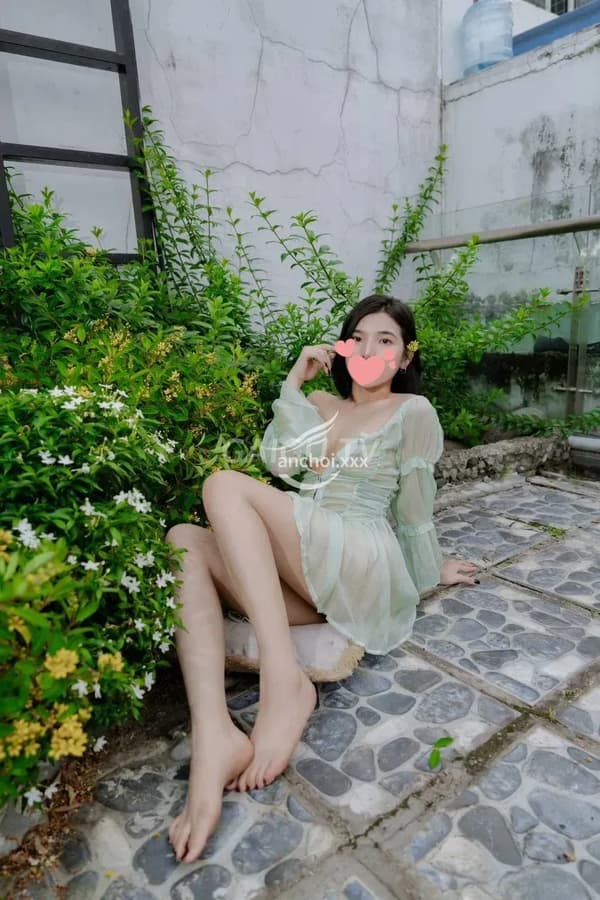 Hà My gương mặt thanh tú đáng yêu quyến rũ 4