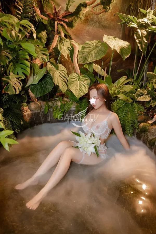 Ngọc Ánh xinh hiền ở Ninh Kiều chỉ 500k 3