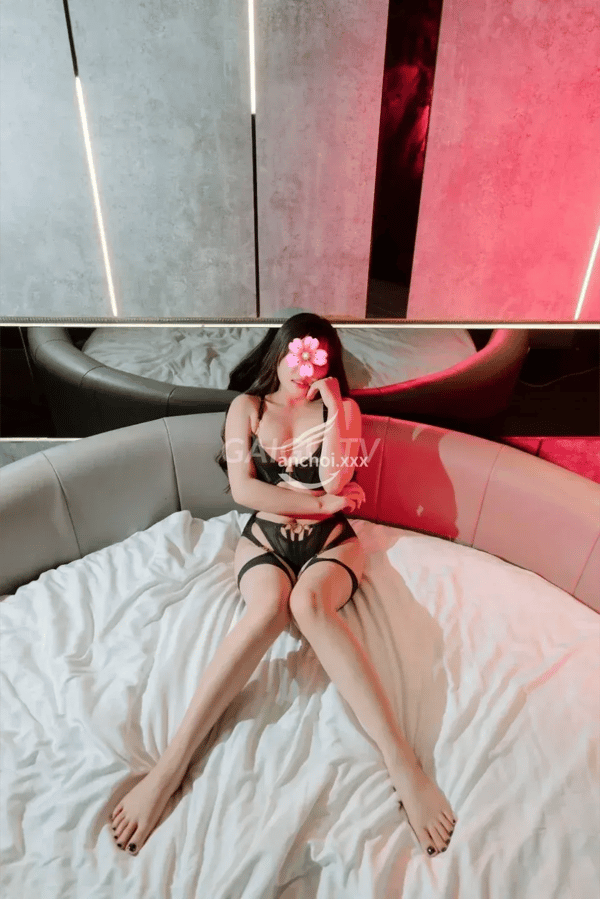 Hotgirl Tân Bình Sài Gòn 400k 17