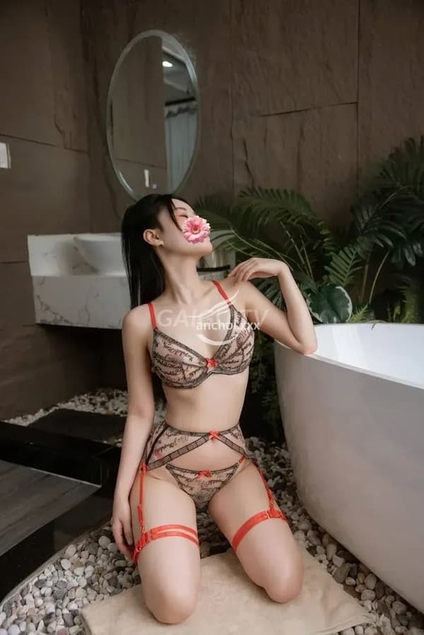 Có Clip mặt xinh chân dài phục vụ nhiệt tình như người yêu 4
