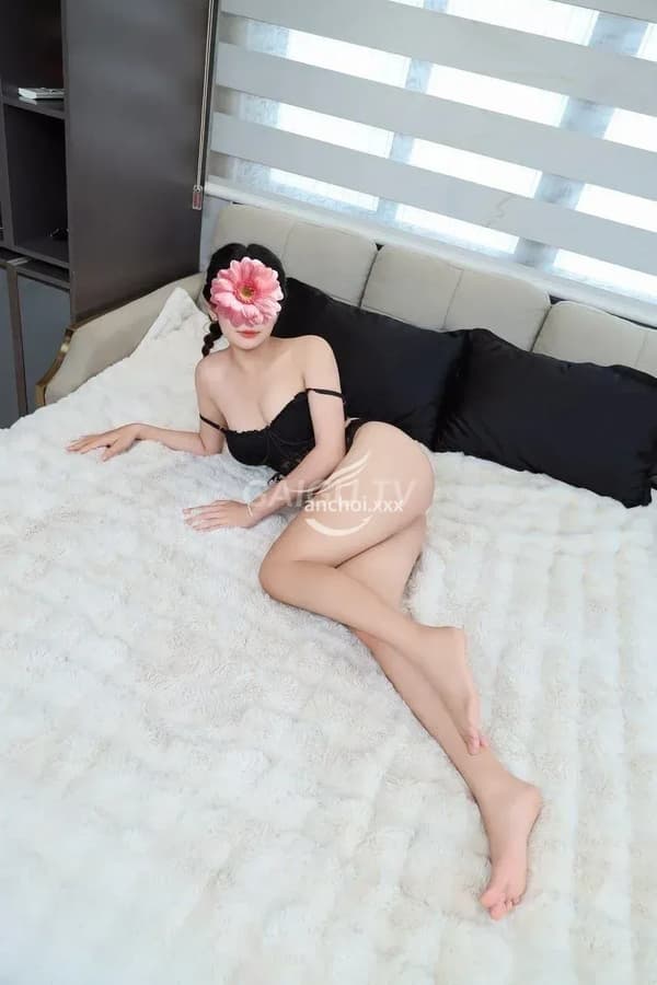 BÉ UYỂN NHI XINH TƯƠI BƯỚM KHÍT VÚ HÔNG Gò Vấp – 400k/shot 14