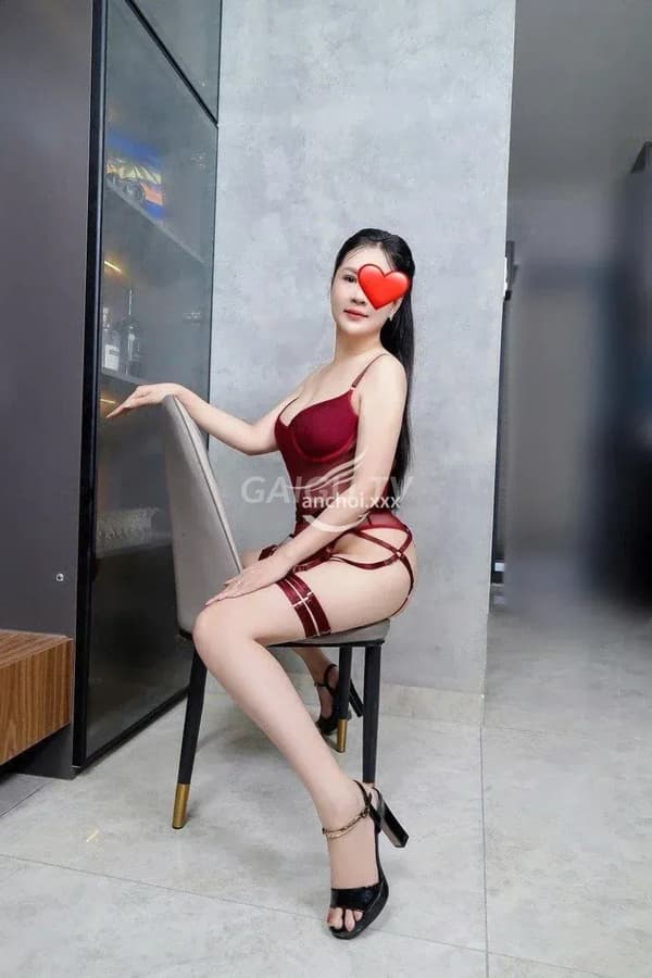 Thanh dâm đãng nhiệt tình chiều khách cực đã 10