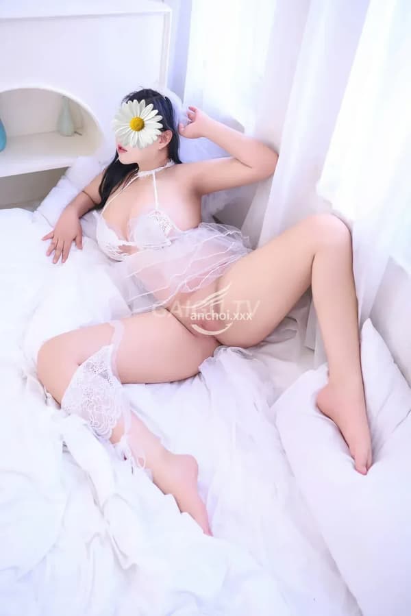 GÁI DÂM VÂN ANH BODDY GỢI CẢM LÀM TÌNH – Nam Từ Liêm, Hà Nội, BJ, Hôn môi, 30 8