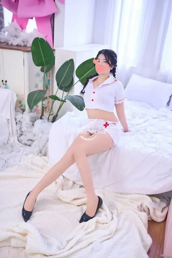 Kiều Nhi phục vụ nhiệt tình nhẹ nhàng như người yêu 6