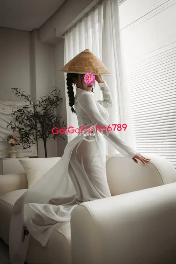 Massage Fuck dễ thương body cao ráo bốc lửa vú to mông cong 3
