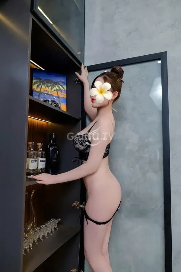 Phương Phương dáng đầy đặn quyến rũ cực kỳ nhiệt tình 8