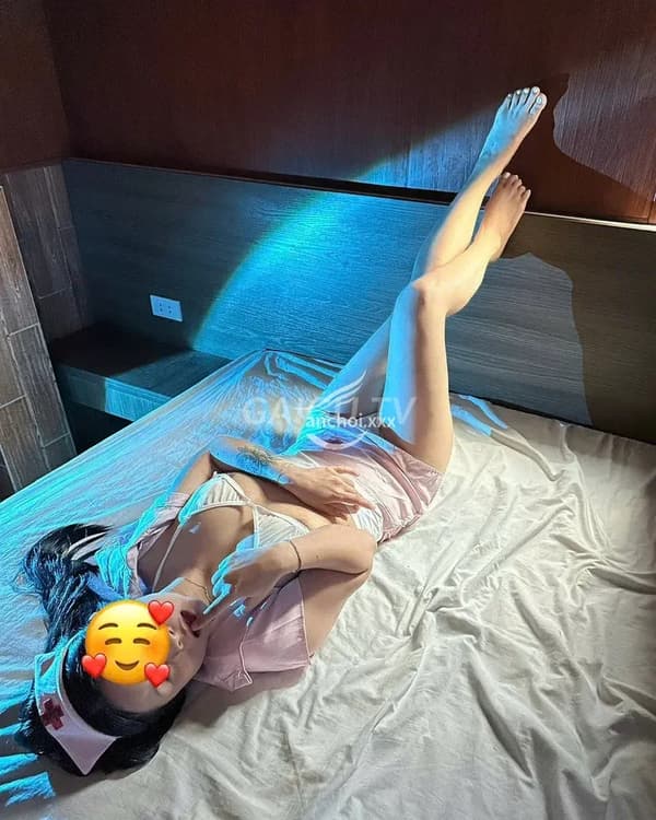 Thúy Kiều ngoan hiền dễ thương massage nhiệt tình chiều khách 4