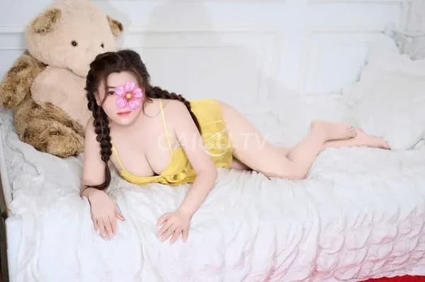 Mi Lan phục vụ nhiệt tình như người yêu tha thiết 10