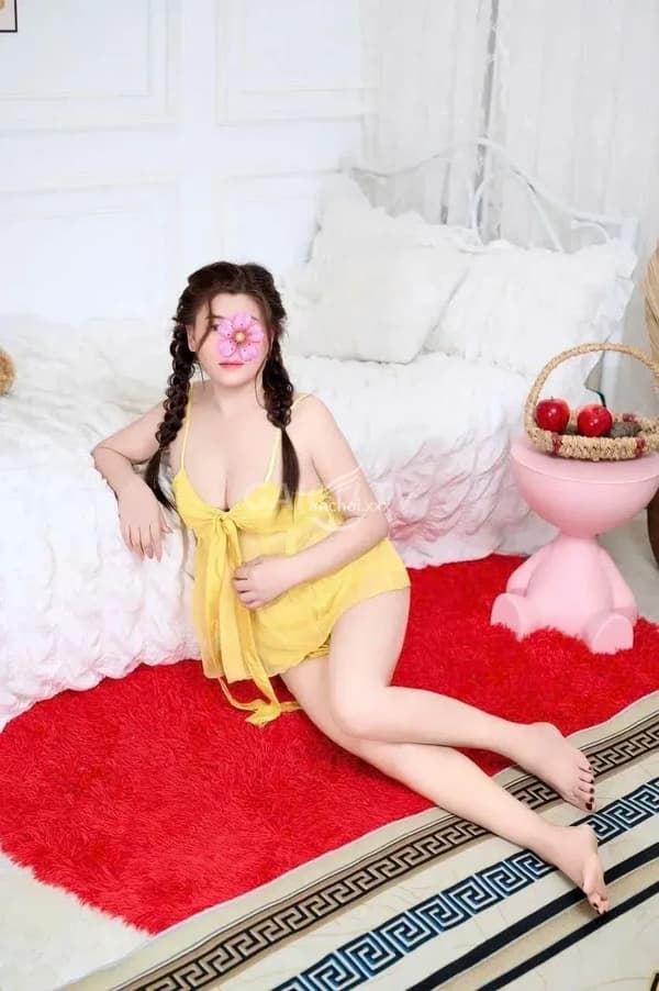 Mi Lan phục vụ nhiệt tình như người yêu tha thiết 13