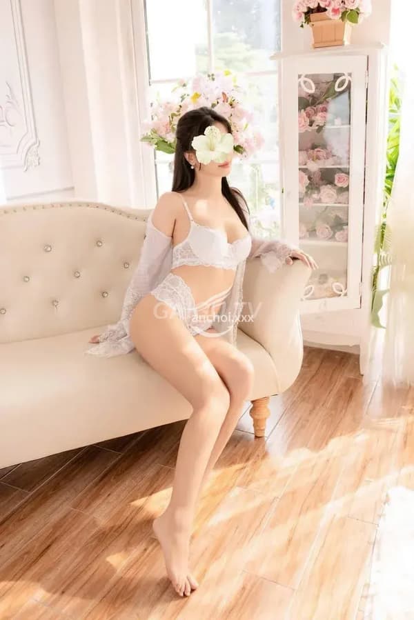 Minh Châu – gái gọi Quận 7 giá 400k, BJ, Hôn vú, 27 tuổi 9