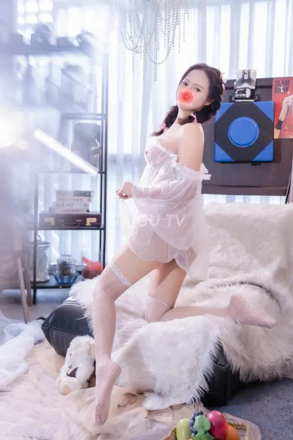 Hàng Nha Trang: GÁI DÂM VÂN TRANG BODDY GỢI CẢM LÀM giá 242k 15