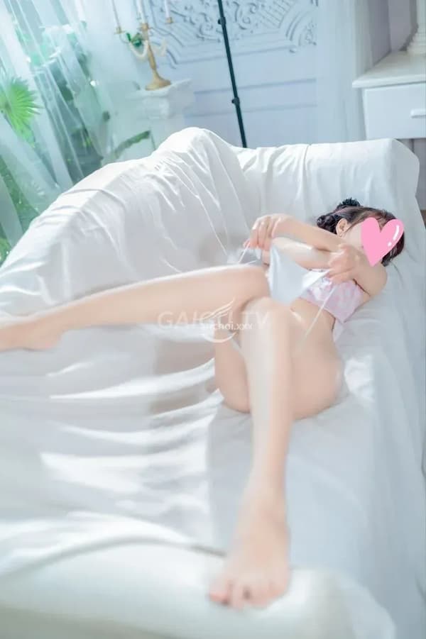 Băng nhi nhẹ nhàng chiều khách hết mình 13