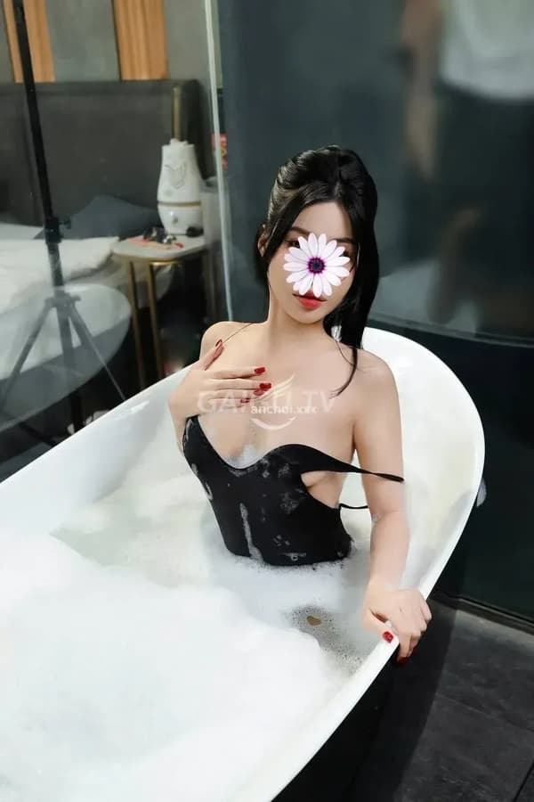 Ngọc Lan người tình ngọt ngào xinh non 500k Quận 9 – BJ · HJ · 28 tuổi 7