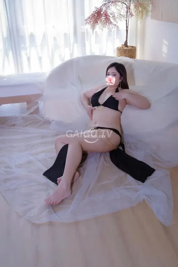 Bé Phương Tổng mặt siêu dâm ngực căng mông chắc phục vụ nhiệt tình 8
