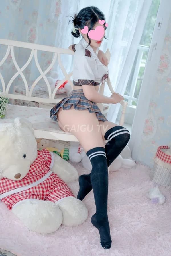 Bự Tuyết Bình Tân 400k vú bự hàng cành đào 17