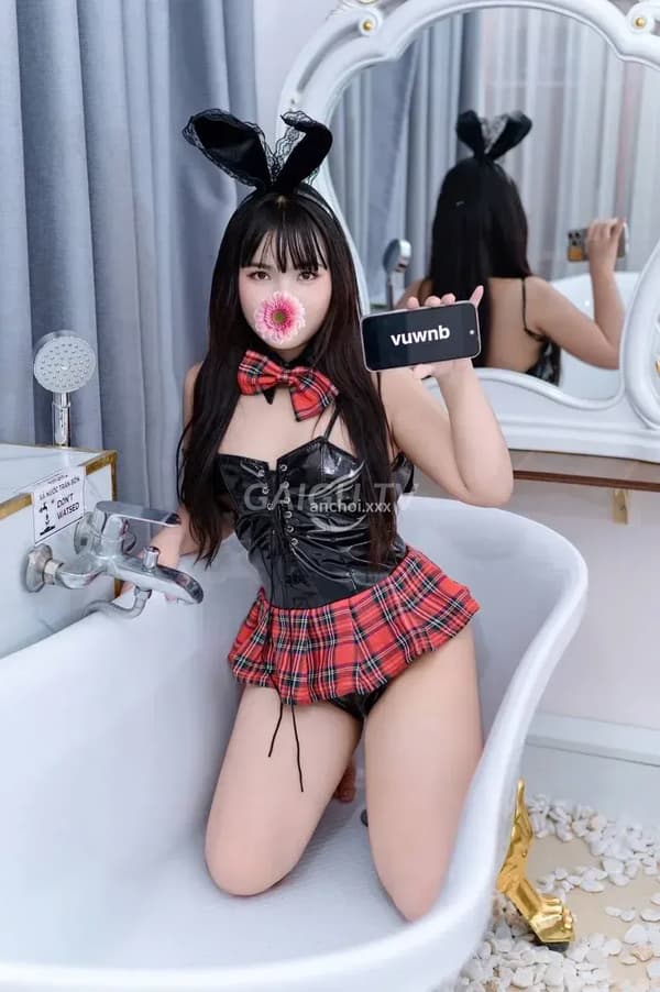 Như ý 2007 – gái gọi Ngũ Hành Sơn giá 400k, Dọn WC, Hôn môi, 19 tuổi 13