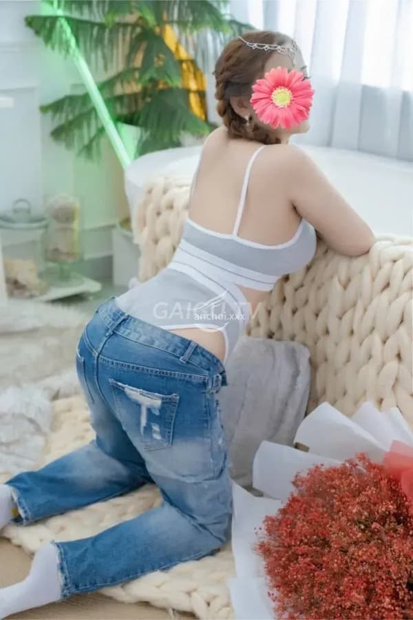 Gái gọi Quận 9 VY ANH DÂM NỮ CHÍNH HIỆU, LÀM TÌNH BAO 300k 4