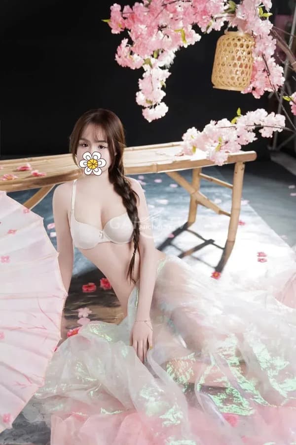 KHOÁ Gái miền tây ANH THƯ non teen – gái gọi Gò Vấp giá 500k, Hôn vú, Hôn môi, 11