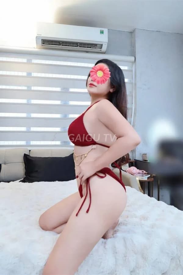HOÀNG CHÂU VÚ BƯỚM NGON HẾT SẢY, LÀM 250k Tân Phú – BJ · HJ · 35 tuổi 16