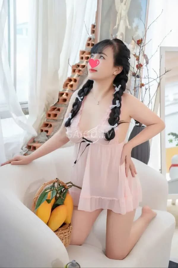 Hà Phương Quận 7 Sài Gòn 200k 13