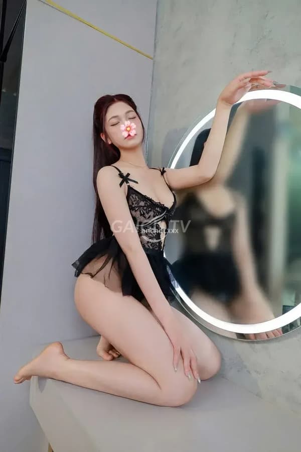 VY AN – gái gọi Cầu Giấy giá 400k, BJ, HJ, 25 tuổi 15