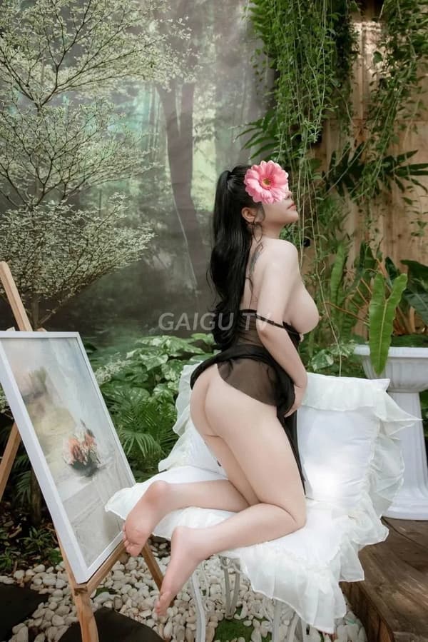 Em An Nhiên da trắng dáng chuẩn mông cong phục vụ nhiệt tình 2
