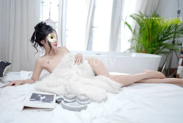 Hàng Tân Phú: QUỲNH HƯƠNG giá 600k, 1 khách đã check 20