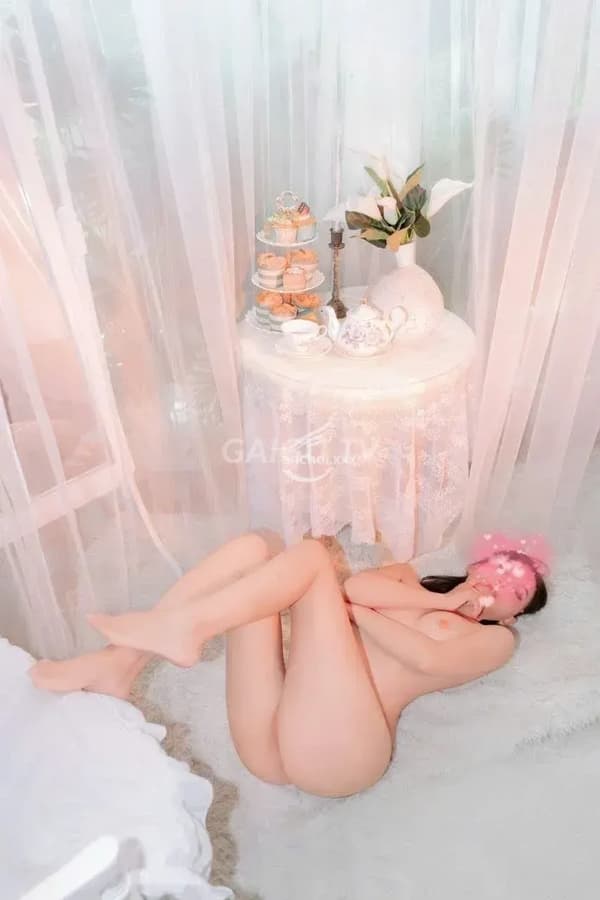 BÉ BÔNG 500k Tân Phú – BJ · HJ · 21 tuổi 18