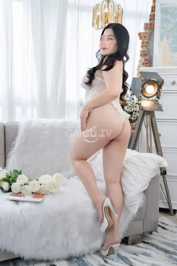 LILY CÔ EM SĂN CHẮC TÌNH CẢM NHẸ NHÀN – gái gọi Quận 8 giá 400k, BJ, Hôn vú, 29 3