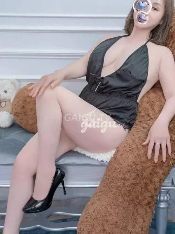 Lisa Máy Tân Uyên Bình Dương 200k 14
