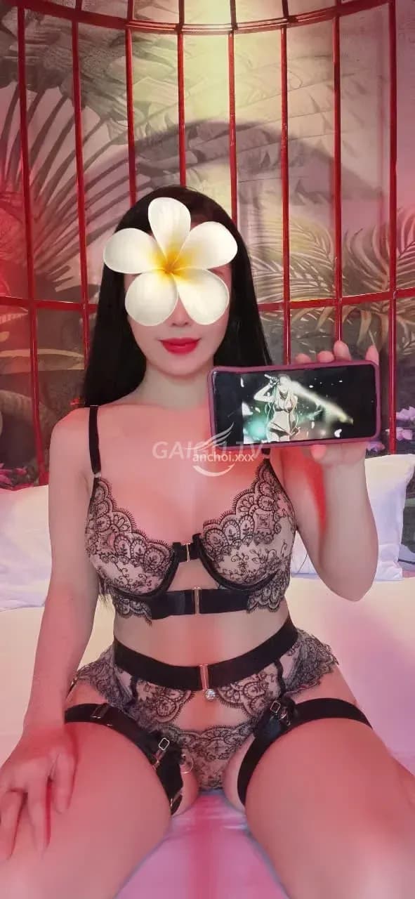 Pé Na phục vụ nhiệt tình nhẹ nhàng như người yêu 14