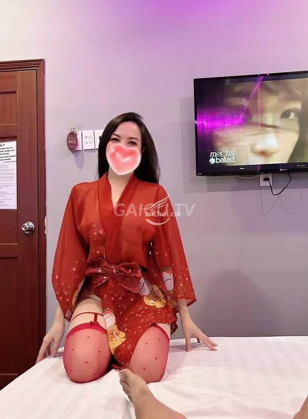 Trúc Hà Quận 10 Sài Gòn 600k 30p 20