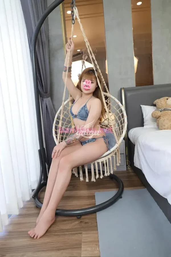 Gương mặt thơ ngây quyến rũ Thu Trà mới về dáng đẹp 8