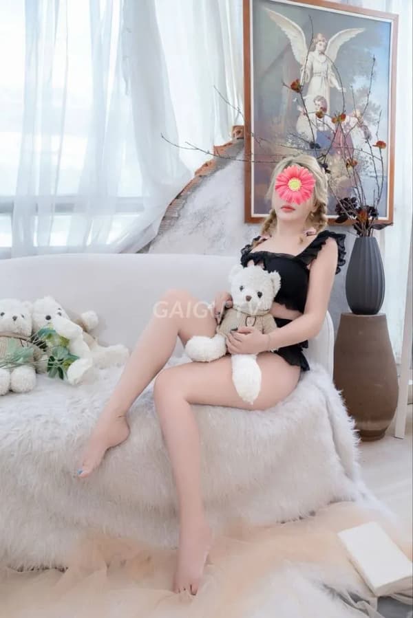 Lili Quận 8 – 400k/shot 8