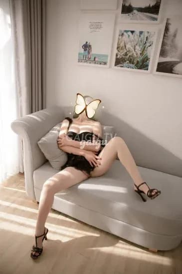 Quỳnh mặt ưa nhìn nhưng cực kỳ chiều chuộng như người yêu 5