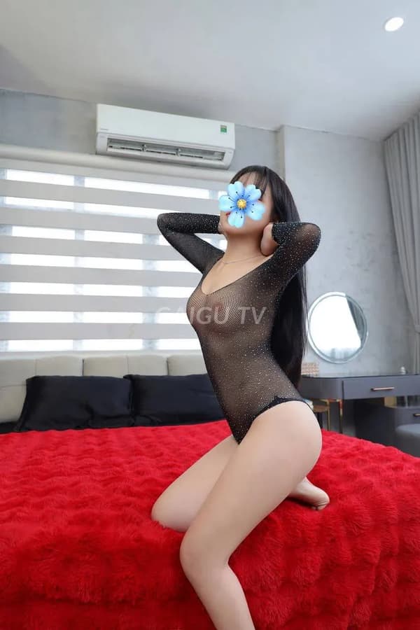Em Kiểm Định xinh sang quý phái nhẹ nhàng chiều khách 12