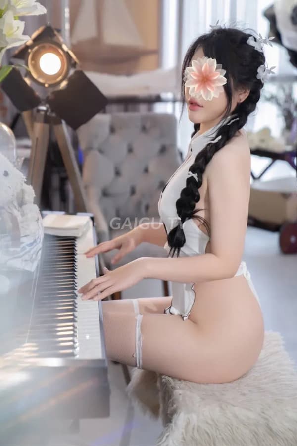 Ly Ly Tình Cảm, Làm Tình Điêu Luyện, – Quận 9, Sài Gòn, BJ, HJ, 28 tuổi, 400k 11