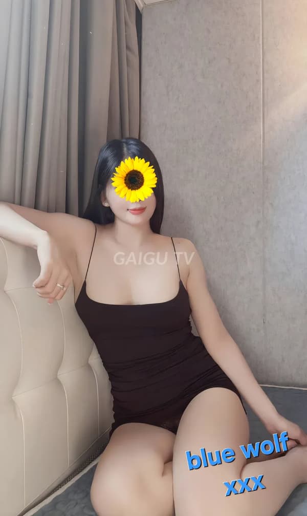 Videos Quỳnh xinh tươi duyên dáng ngọt ngào 6