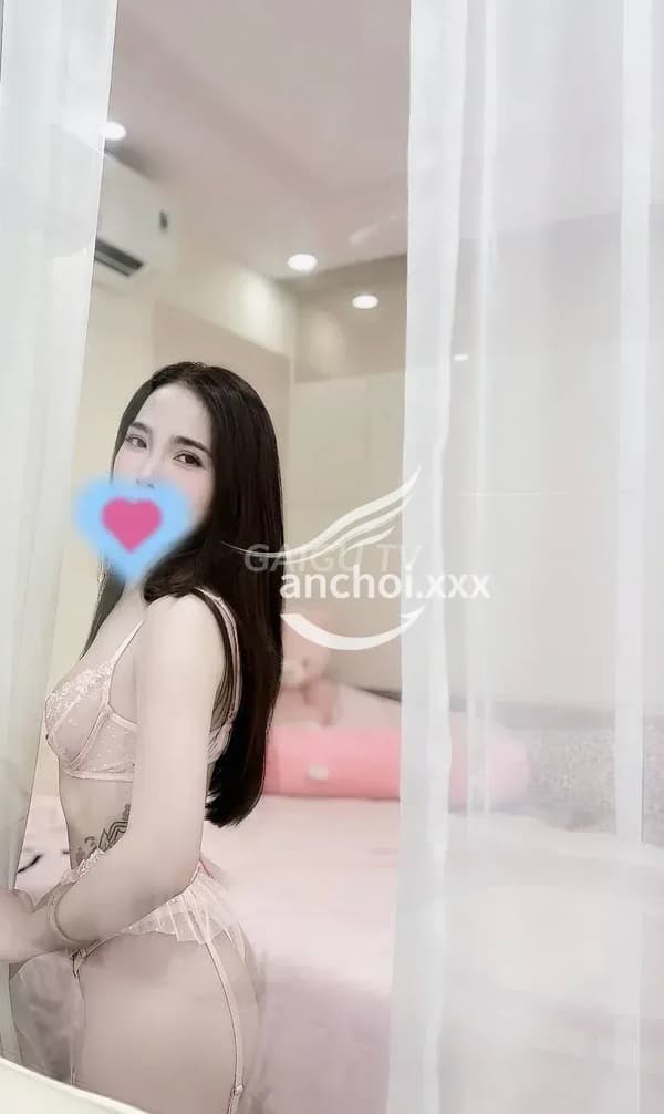 Hạ Vy hotgirl Nha Trang 600k dáng chuẩn mẫu 5