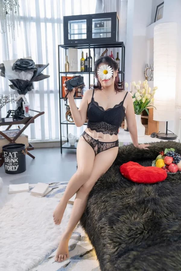 Bích Ngọc Quận 5 Sài Gòn 250k 13