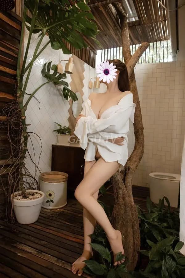 THẢO XINH XINH GÁI, DỄ THƯƠNG DỊU DÀNG, Đà Lạt – 300k/shot 3