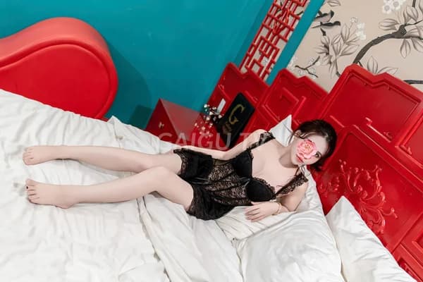 HƯƠNG GIANG EM GÁI XINH XẮN ĐÁNG ĐỂ ANH – gái gọi Quận 9 giá 500k, BJ, Hôn môi, 15