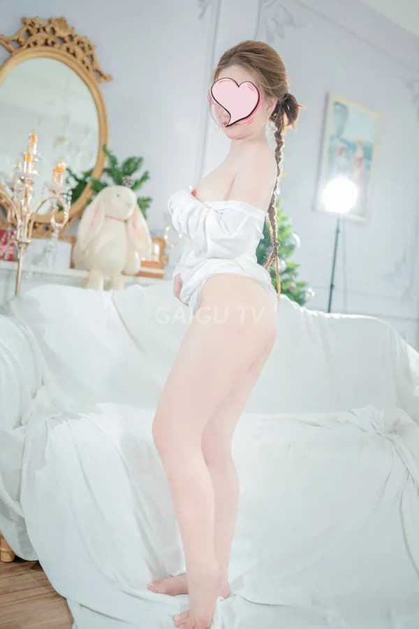 CHERRY Dâm Nữ Sexy Ngọt Nước Nhiệt Tình 300k Quận 8 – BJ · Dọn WC · 32 tuổi 19