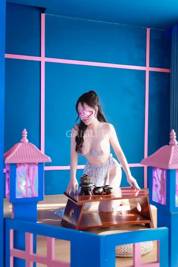 Hàng Sơn Trà: Ngọc Huyền giá 1.000k 10