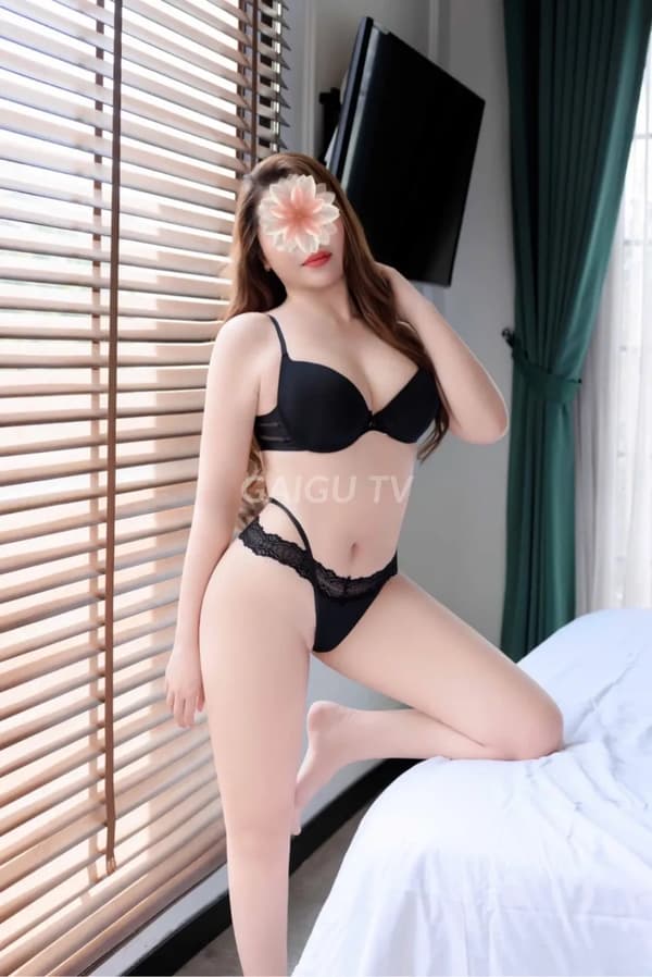 Sully Người Đẹp, Dáng Chuẩn, Phục Vụ – Quận 12, Sài Gòn, BJ, HJ, 35 tuổi, 500k 2