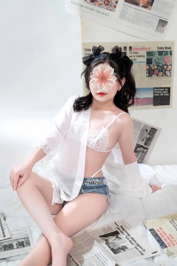 Gái gọi Cầu Giấy Ngọc Anh BODY RỰC LỬA, NGỌT NGÀO QUYẾN 500k 9