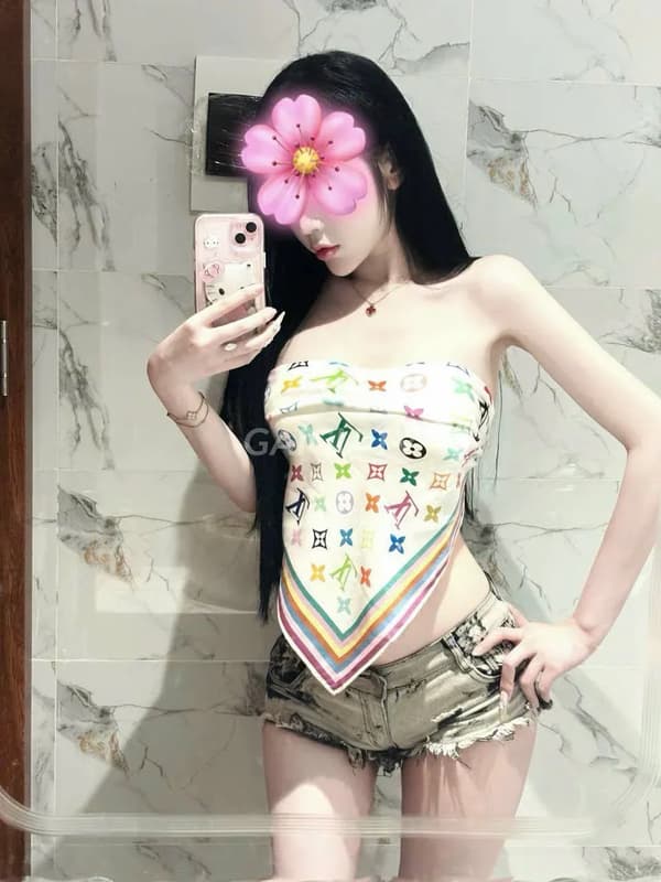 BẢO BỐI GIRL CHÂN DÀI, VÚ NGON, DÁNG Sơn Trà – 800k/shot 2